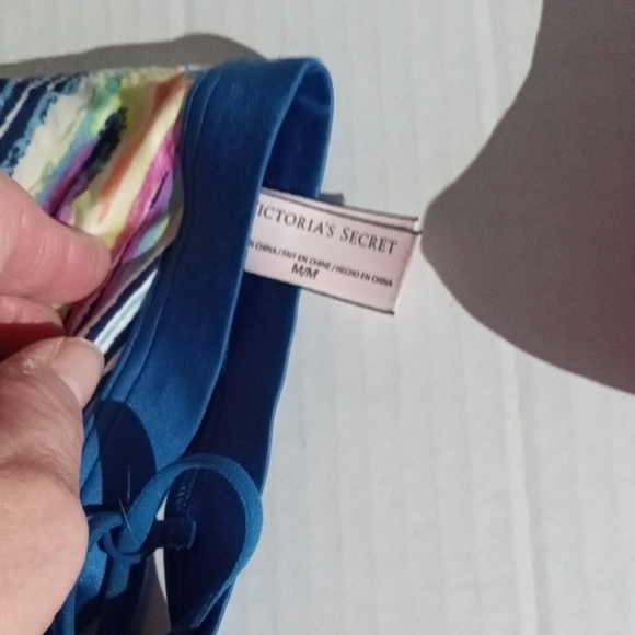 Victoria's Secret Lace Bralette Set - Five Pieces NWT - Picture 6 of 14